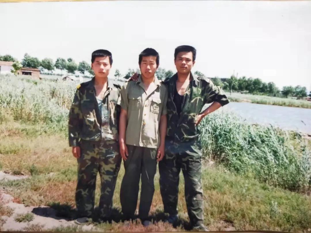 周定滿(mǎn)：從外出闖蕩到回鄉創(chuàng  )業(yè)，在鄉愁里復蘇的致富夢(mèng)想-云南能投軍創(chuàng  )產(chǎn)業(yè)投資有限公司