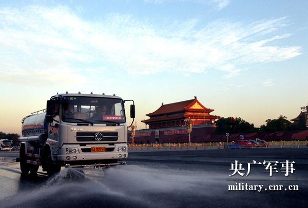 張喜忠：從掏糞工到國慶觀(guān)禮臺嘉賓，“北漂”退伍老兵的人生逆襲-云南能投軍創(chuàng  )產(chǎn)業(yè)投資有限公司