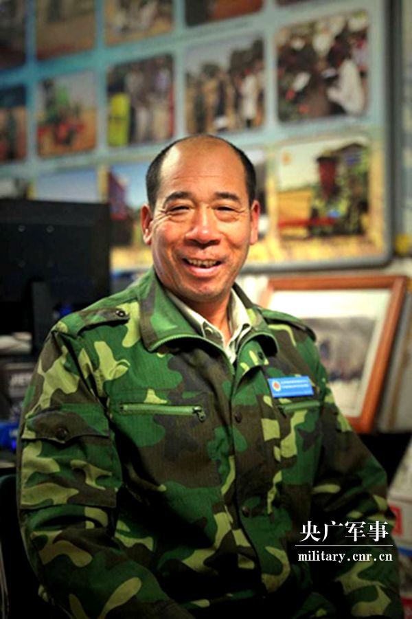 張喜忠：從掏糞工到國慶觀(guān)禮臺嘉賓，“北漂”退伍老兵的人生逆襲-云南能投軍創(chuàng  )產(chǎn)業(yè)投資有限公司