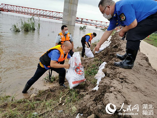 “只要祖國需要，我們義不容辭” ——那些抗洪搶險中的退伍兵-云南能投軍創(chuàng  )產(chǎn)業(yè)投資有限公司