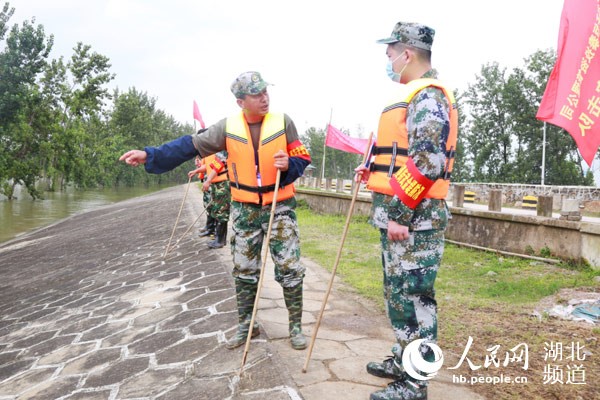 “只要祖國需要，我們義不容辭” ——那些抗洪搶險中的退伍兵-云南能投軍創(chuàng  )產(chǎn)業(yè)投資有限公司
