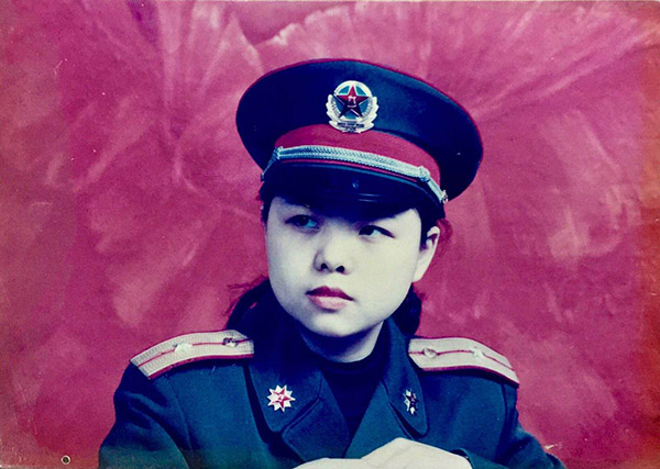 許靈：從正團職政委到金牌“月嫂”，一位自主擇業(yè)女軍官的人生跨越-云南能投軍創(chuàng  )產(chǎn)業(yè)投資有限公司