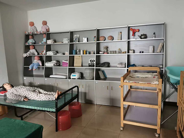 許靈：從正團職政委到金牌“月嫂”，一位自主擇業(yè)女軍官的人生跨越-云南能投軍創(chuàng  )產(chǎn)業(yè)投資有限公司