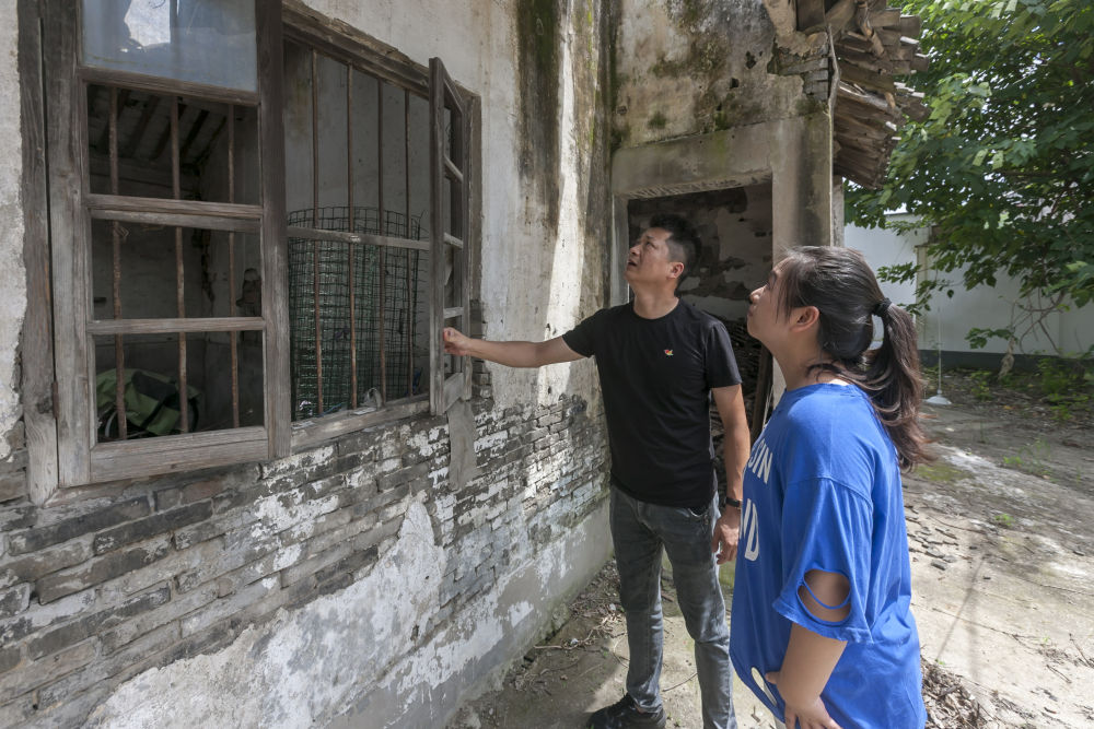 退役軍人錢(qián)少華 鄉村振興指導員-云南能投軍創(chuàng  )產(chǎn)業(yè)投資有限公司