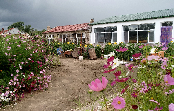 馬謙：從“愛(ài)兵模范”到“愛(ài)民書(shū)記”，扶貧路上真情依然-云南能投軍創(chuàng  )產(chǎn)業(yè)投資有限公司