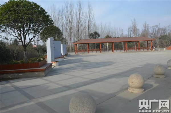 南召縣優(yōu)秀“兵支書(shū)”受群眾熱捧-云南能投軍創(chuàng  )產(chǎn)業(yè)投資有限公司