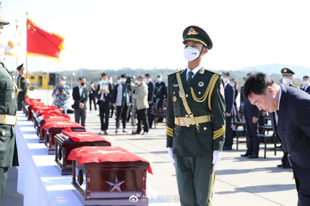 運-20接英雄回家，編號體現祖國對烈士們的無(wú)上尊崇-云南能投軍創(chuàng  )產(chǎn)業(yè)投資有限公司