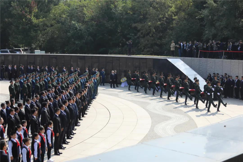 英魂入故土！?第七批在韓志愿軍烈士安葬儀式在沈陽(yáng)舉行-云南能投軍創(chuàng  )產(chǎn)業(yè)投資有限公司