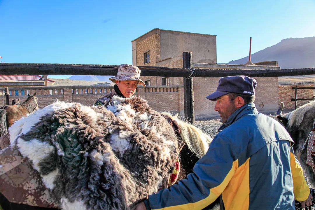 紀念我的戰友，拉齊尼·巴依卡-云南能投軍創(chuàng  )產(chǎn)業(yè)投資有限公司