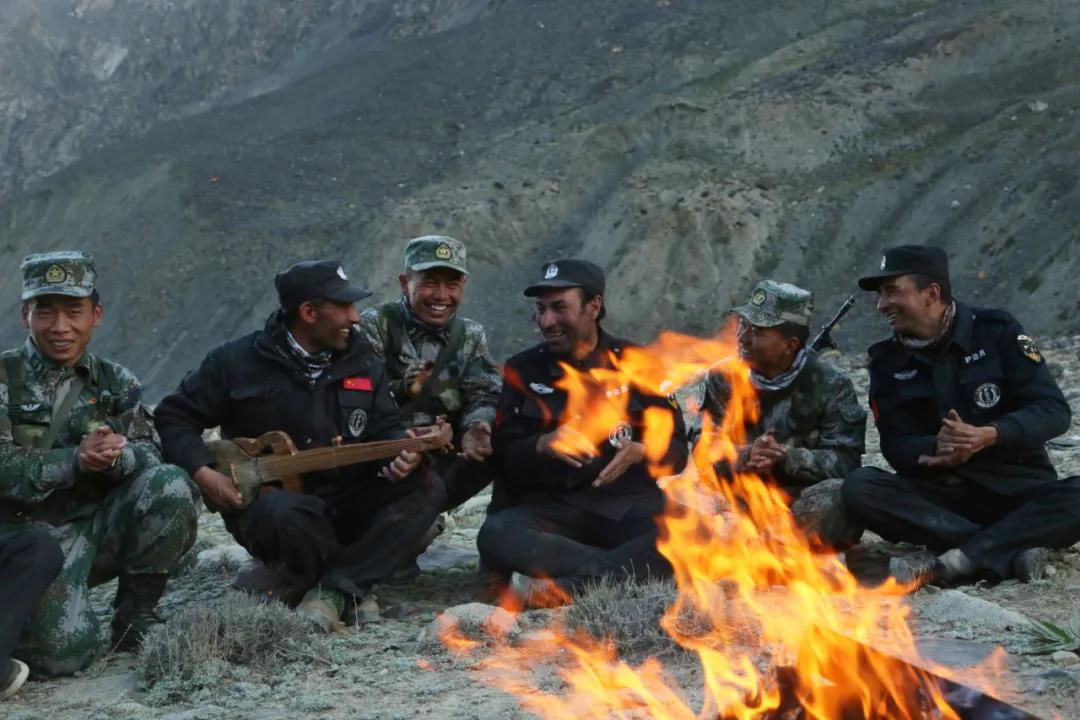 紀念我的戰友，拉齊尼·巴依卡-云南能投軍創(chuàng  )產(chǎn)業(yè)投資有限公司