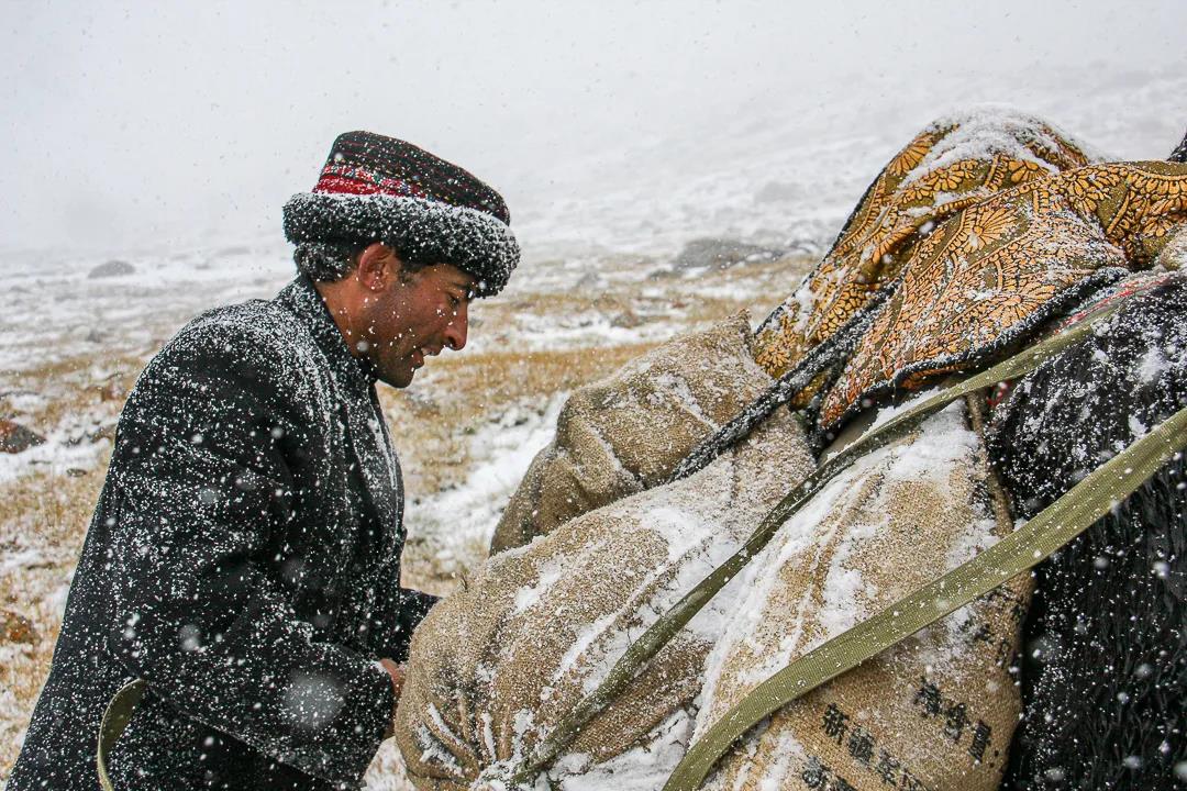 紀念我的戰友，拉齊尼·巴依卡-云南能投軍創(chuàng  )產(chǎn)業(yè)投資有限公司