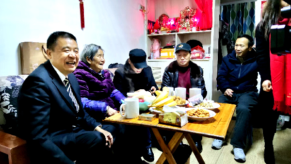 朱豫剛：戰地情深，生死之約40年-云南能投軍創(chuàng  )產(chǎn)業(yè)投資有限公司