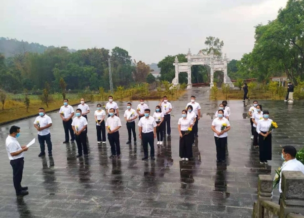 黨史學(xué)習教育 | 盈江縣退役軍人事務(wù)局開(kāi)展“學(xué)黨史牢記使命 祭英烈傳承精神”活動(dòng)-云南能投軍創(chuàng  )產(chǎn)業(yè)投資有限公司