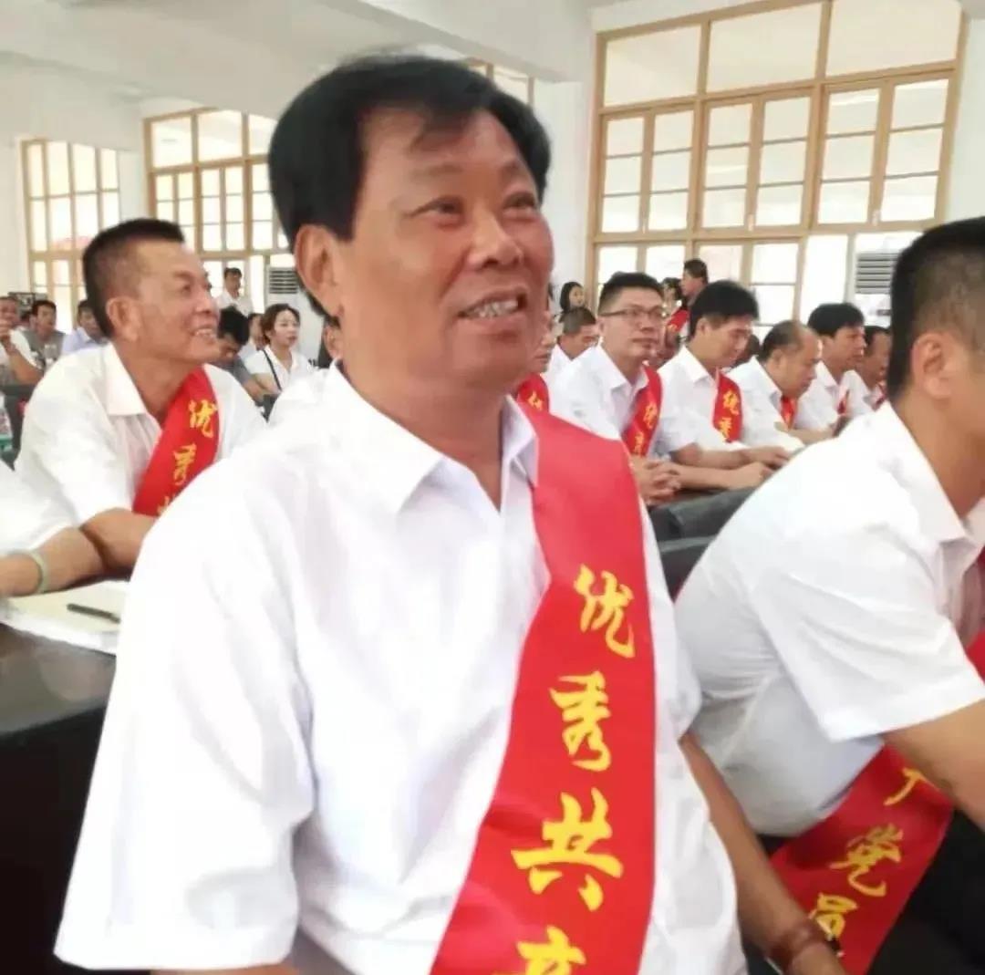 盡己之力籌資捐款，有你們在，河南一定中！-云南能投軍創(chuàng  )產(chǎn)業(yè)投資有限公司