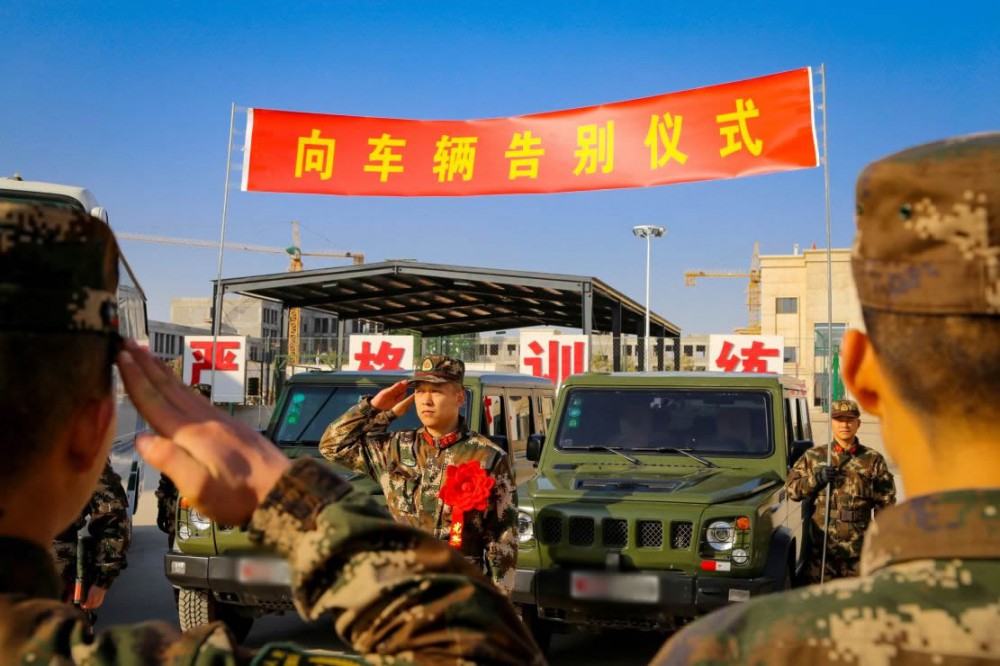 退伍老兵的最后堅守：卸下肩章 卻沒(méi)有卸下責任-云南能投軍創(chuàng  )產(chǎn)業(yè)投資有限公司