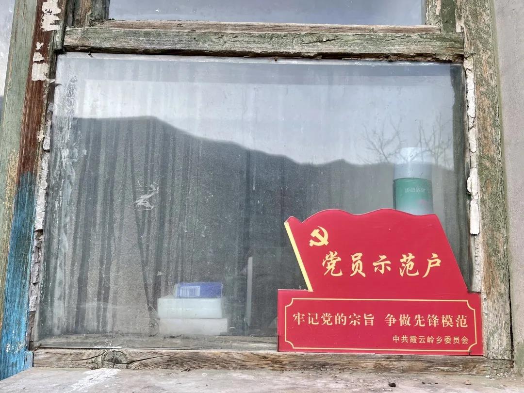 了不起的退役軍人丨71歲退伍老兵“說(shuō)唱”15年，這首歌，請加入你的年度歌單！-云南能投軍創(chuàng  )產(chǎn)業(yè)投資有限公司