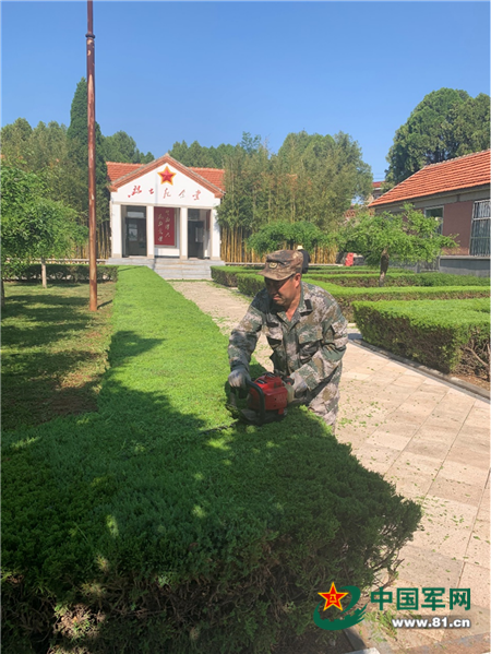 28年，他為2728名烈士“守陵”，幫25名烈士“回家”-云南能投軍創(chuàng  )產(chǎn)業(yè)投資有限公司