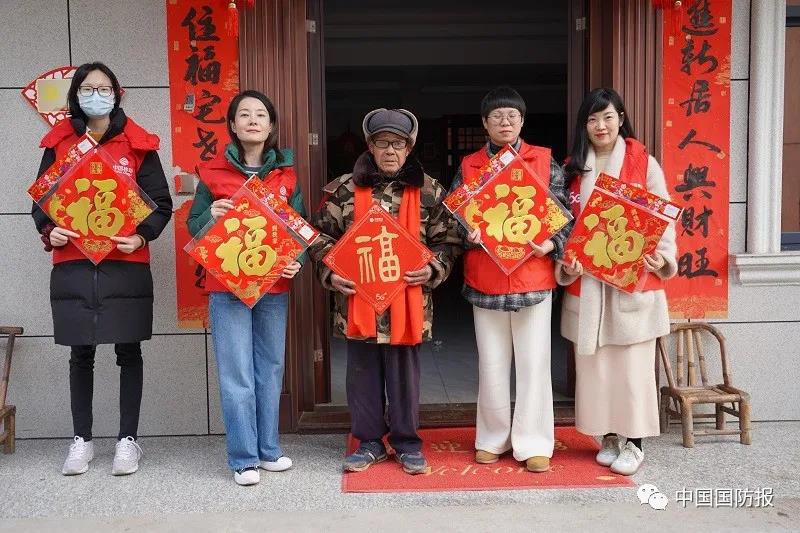 關(guān)愛(ài)老兵，你我同行-云南能投軍創(chuàng  )產(chǎn)業(yè)投資有限公司