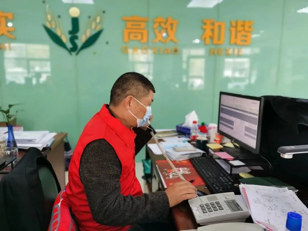 疫情不退老兵不退 退役軍人奮戰抗疫一線(xiàn)-云南能投軍創(chuàng  )產(chǎn)業(yè)投資有限公司