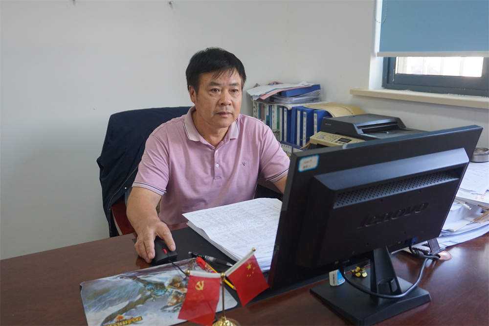 “兵支書(shū)”扎根鄉村30年，當好脫貧致富帶頭人-云南能投軍創(chuàng  )產(chǎn)業(yè)投資有限公司