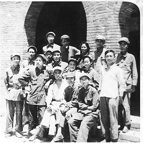 年逾百歲老紅軍陸友：不到延安心不死，到了延安不死心！-云南能投軍創(chuàng  )產(chǎn)業(yè)投資有限公司