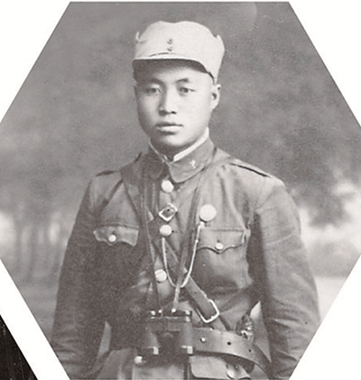 101歲老紅軍王玉清：風(fēng)雨如磐長(cháng)征路 難忘那片草地-云南能投軍創(chuàng  )產(chǎn)業(yè)投資有限公司