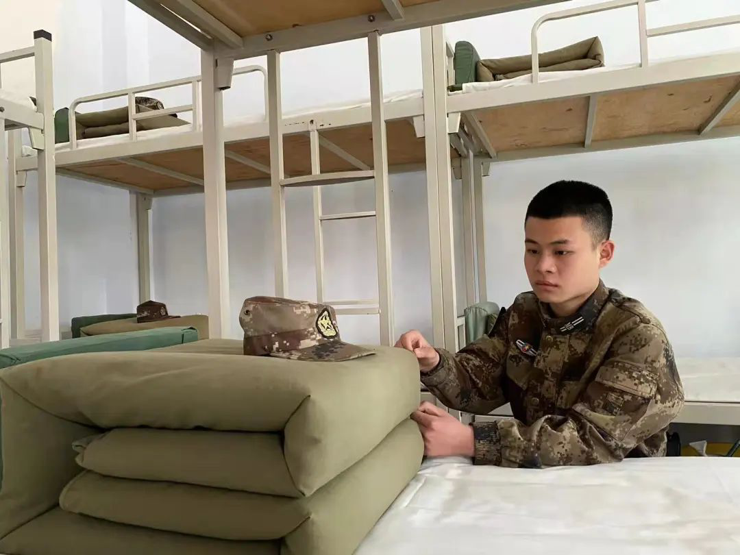 肖思遠父母為啥偷偷收麥子？真相是……-云南能投軍創(chuàng  )產(chǎn)業(yè)投資有限公司