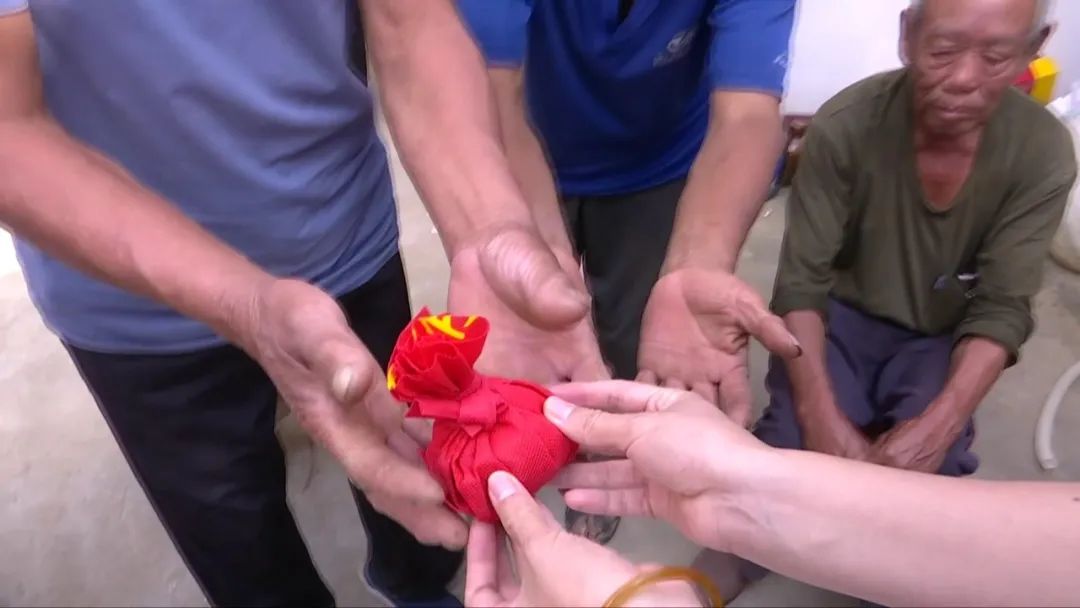 70多年后的這場(chǎng)“相見(jiàn)”，破防了……-云南能投軍創(chuàng  )產(chǎn)業(yè)投資有限公司