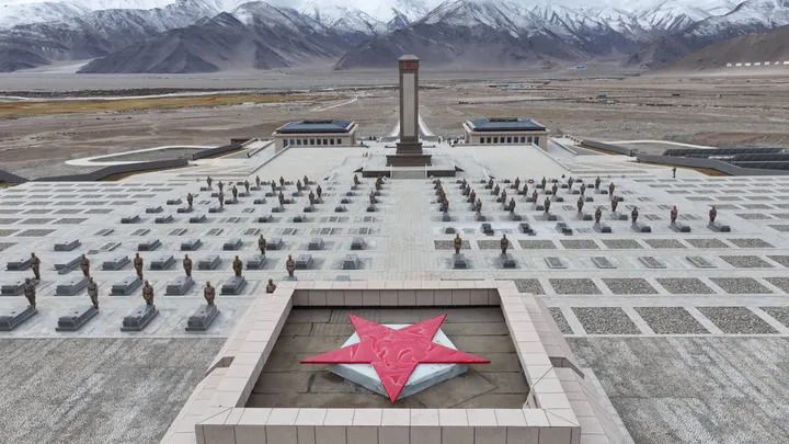 新華社：愿得此身長(cháng)報國——寫(xiě)在第十個(gè)烈士紀念日到來(lái)之際-云南能投軍創(chuàng  )產(chǎn)業(yè)投資有限公司