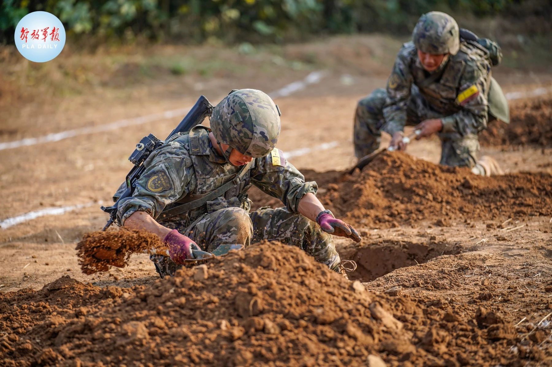 “今天，我退役了……”揮淚告別，他們踏上新征程-云南能投軍創(chuàng  )產(chǎn)業(yè)投資有限公司
