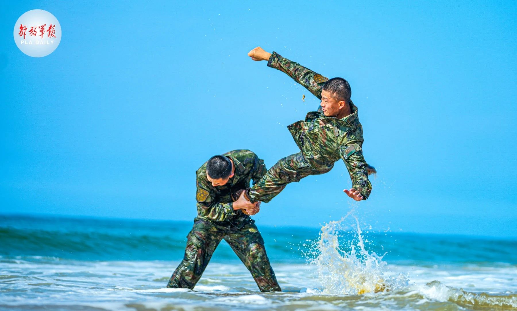 “今天，我退役了……”揮淚告別，他們踏上新征程-云南能投軍創(chuàng  )產(chǎn)業(yè)投資有限公司