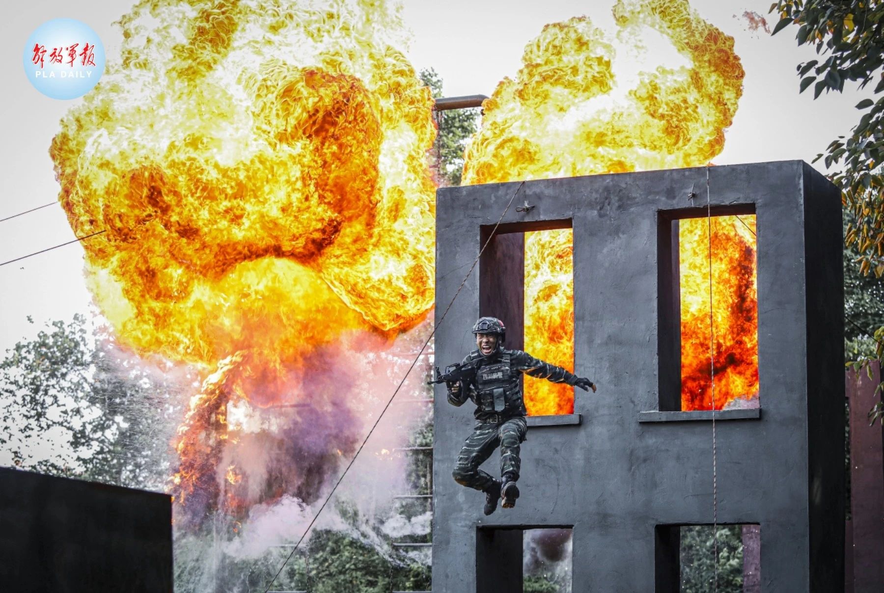 “今天，我退役了……”揮淚告別，他們踏上新征程-云南能投軍創(chuàng  )產(chǎn)業(yè)投資有限公司