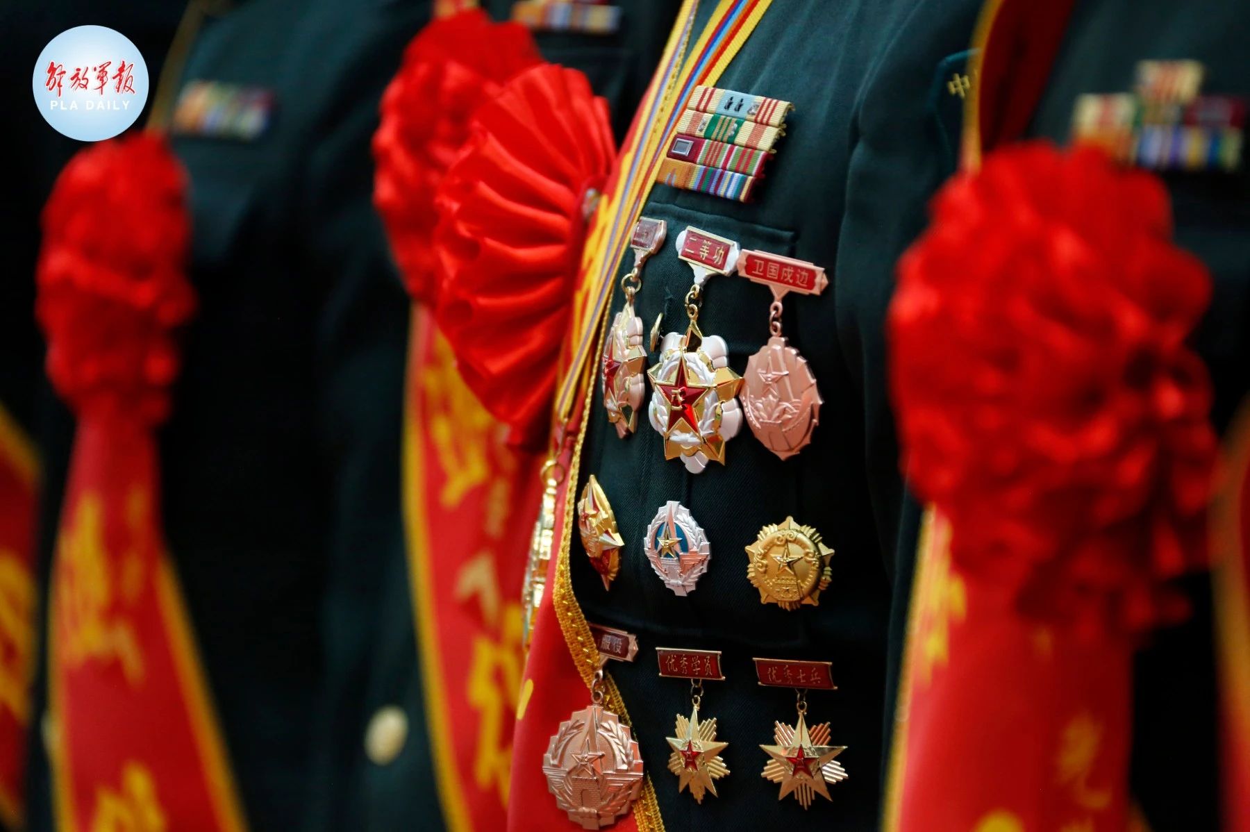 “今天，我退役了……”揮淚告別，他們踏上新征程-云南能投軍創(chuàng  )產(chǎn)業(yè)投資有限公司