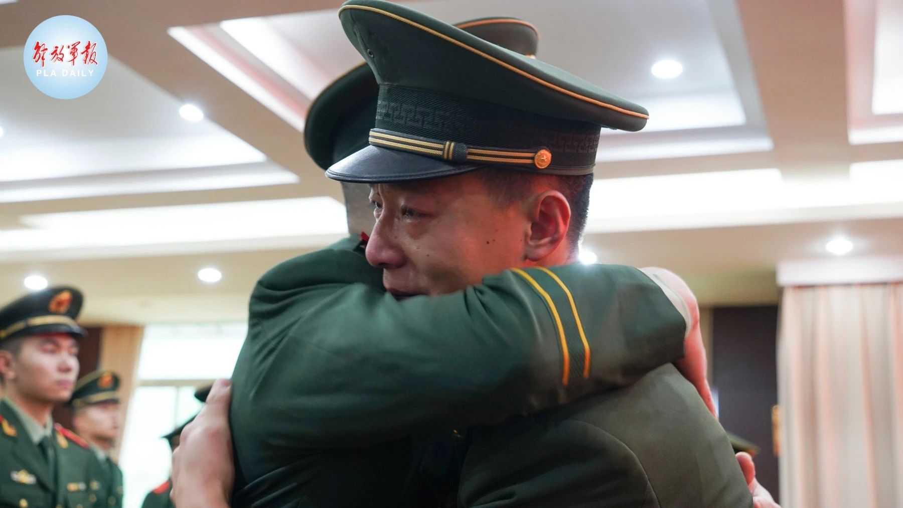 “今天，我退役了……”揮淚告別，他們踏上新征程-云南能投軍創(chuàng  )產(chǎn)業(yè)投資有限公司