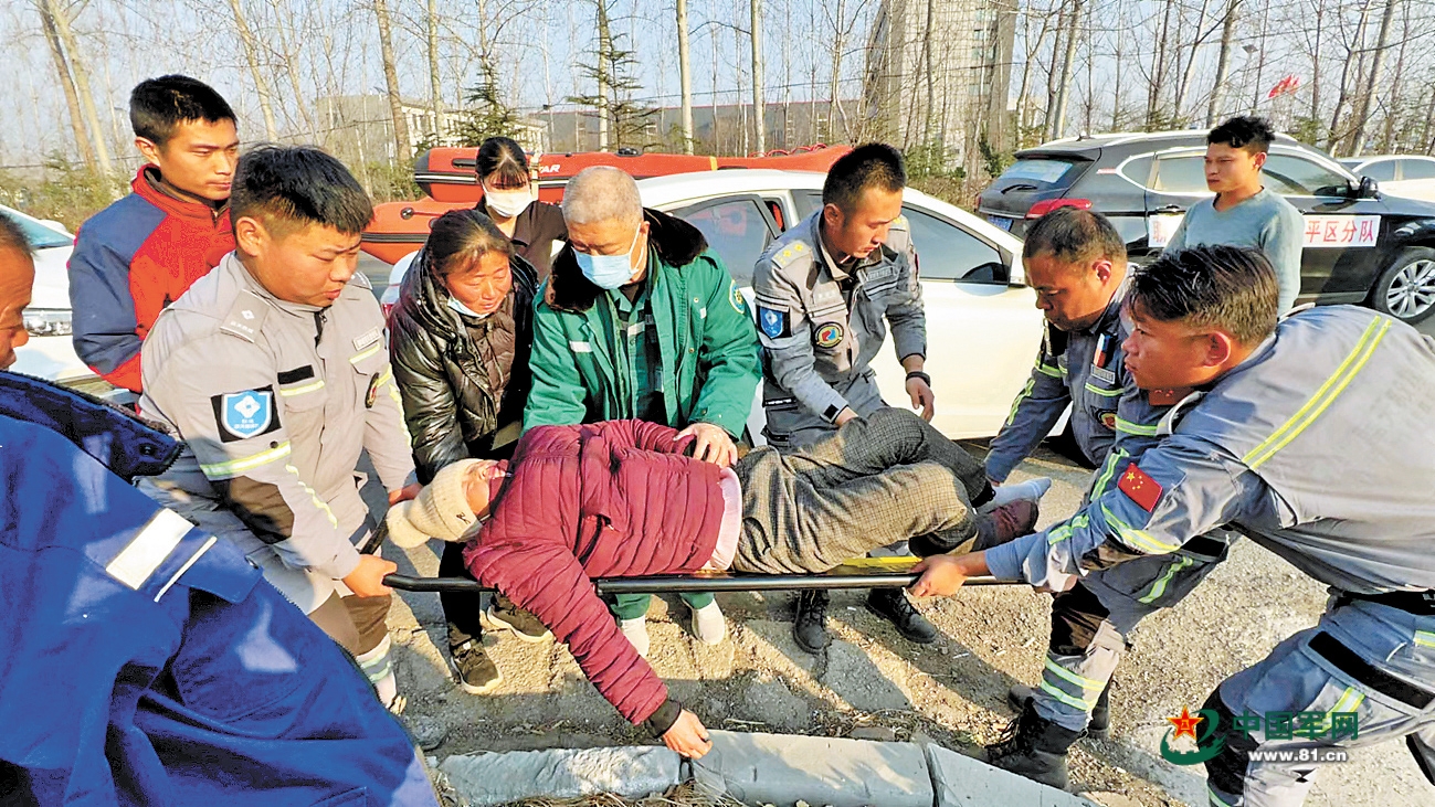聊城藍天救援隊隊長(cháng)許雷：“脫下軍裝，我還是一個(gè)兵”-云南能投軍創(chuàng  )產(chǎn)業(yè)投資有限公司