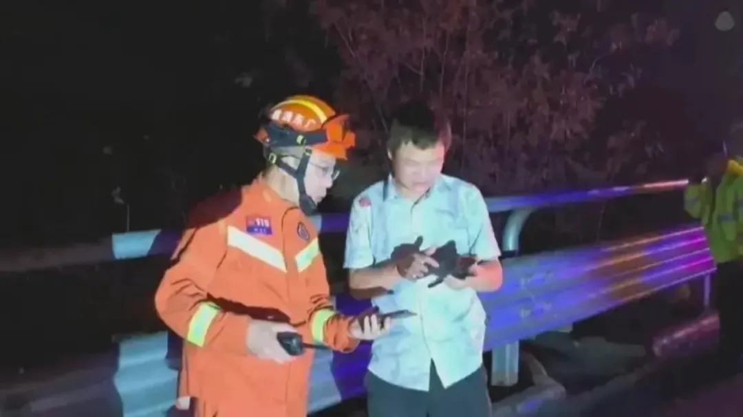 梅大高速上的退役軍人身影-云南能投軍創(chuàng  )產(chǎn)業(yè)投資有限公司